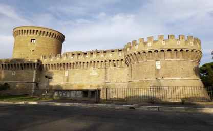 Giulio II Castle